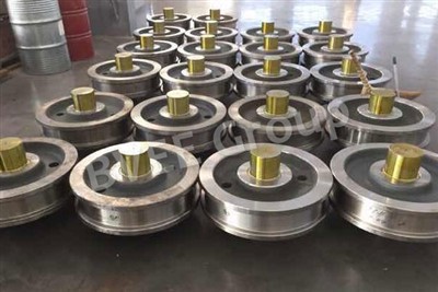 Montaža koles vlečnih žerjavov